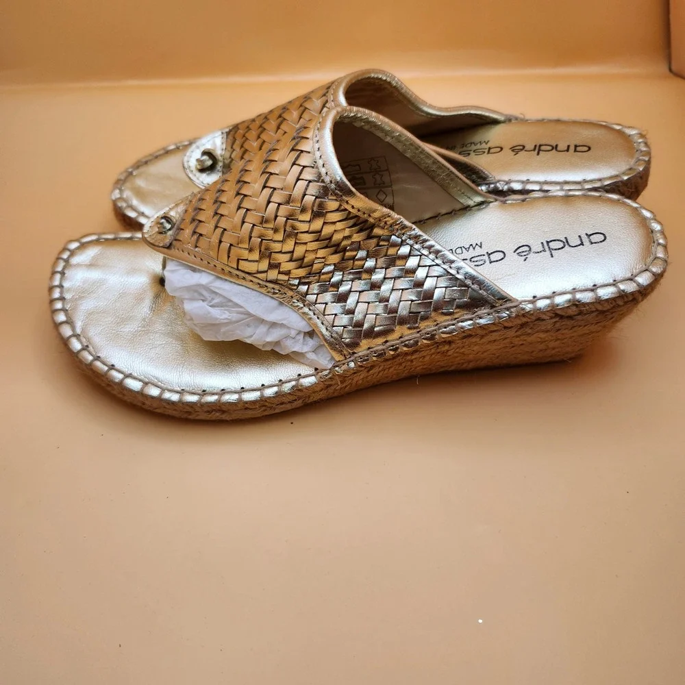 André Assous Alyssa Wedge‎ Sandals Gold Woven Leather Espadrille Boho 9 M
